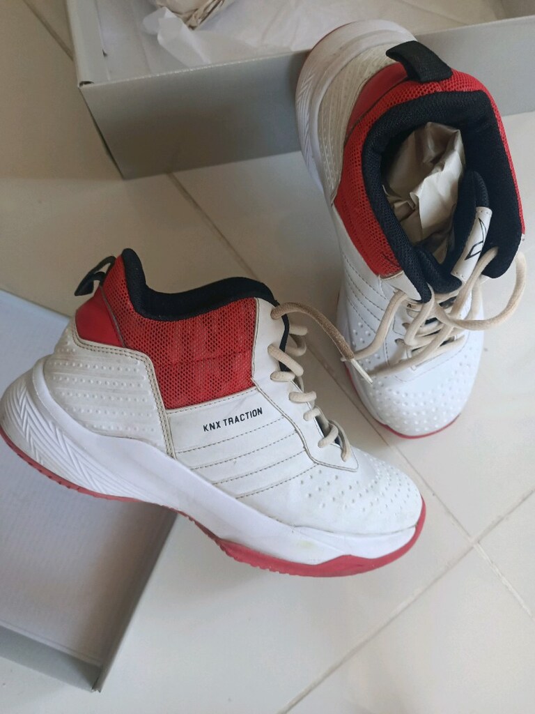 Kinetix basketbol ayakkabısı