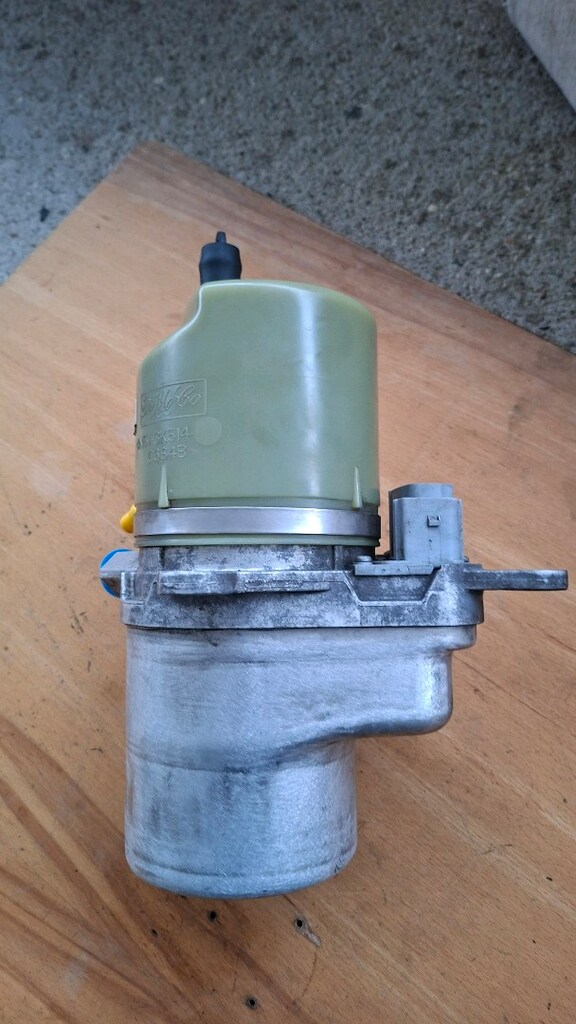 VOLVO S40 V50 C30 Elektrikli Direksiyon Pompası Orginal parç 2005-2007 - 9