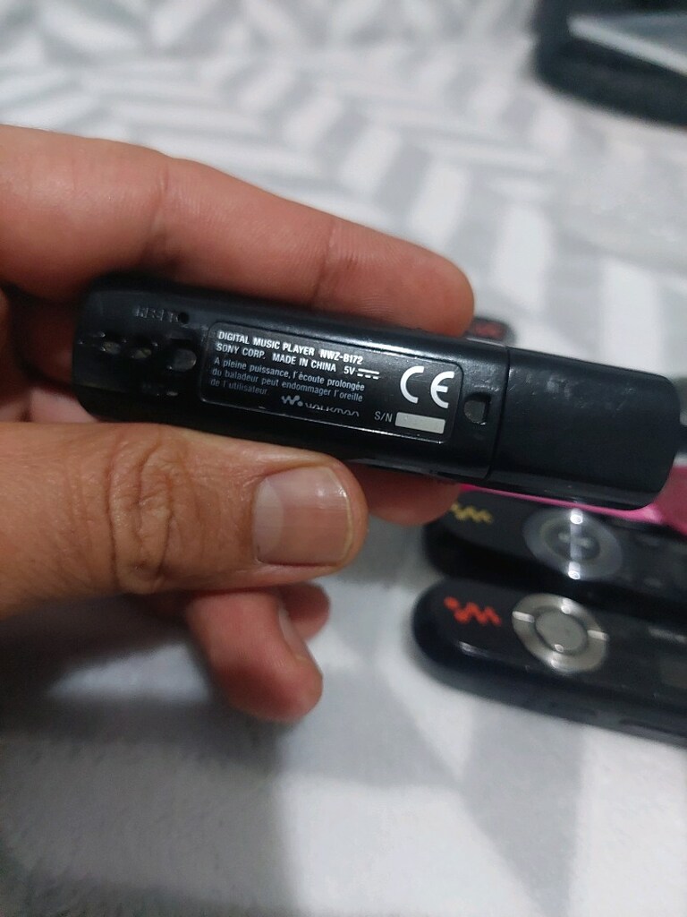 sony müzik çalar temiz 2gb - 2