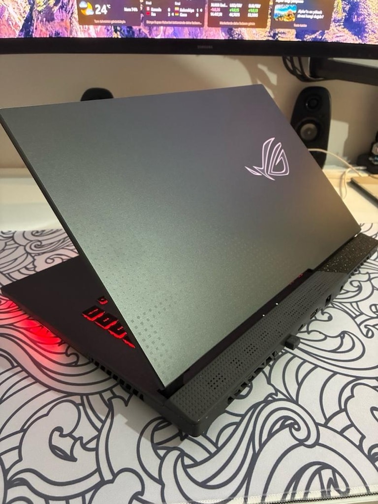 Asus rog strix G15 Gamer laptop - 2