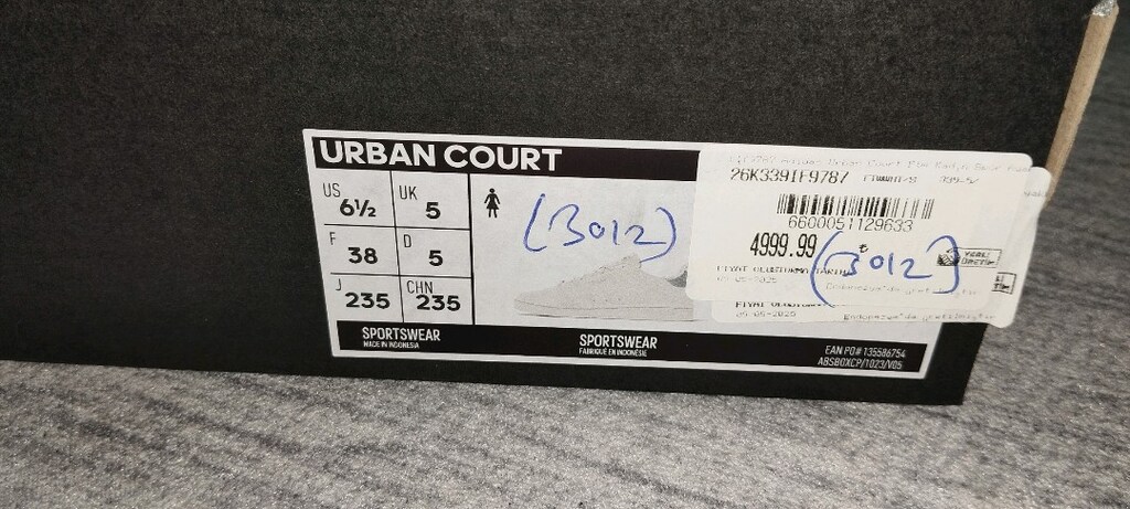 hiç giyilmedi oejinal adidas karekod mevcut - 7