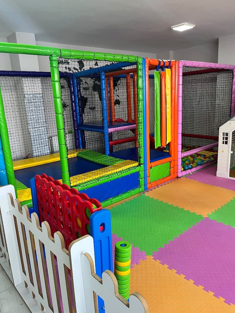 soft play çocuk oyun alanı eşyaları parça parça veya toplu satılıktır. - 2