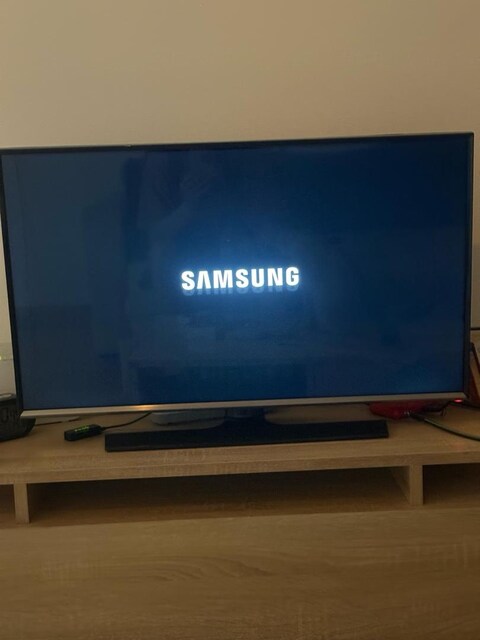 Samsung LT32E310MZ 32''82 Ekran Full HD LED Ekran