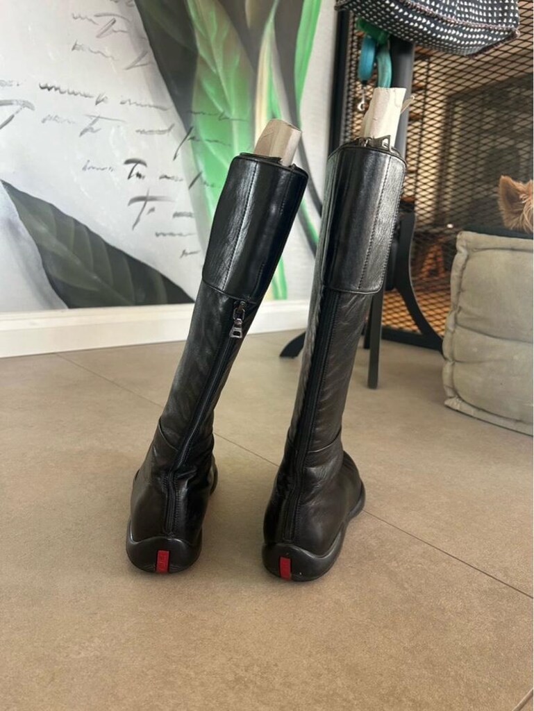 Prada 38,5 numara siyah deri çizme - 3