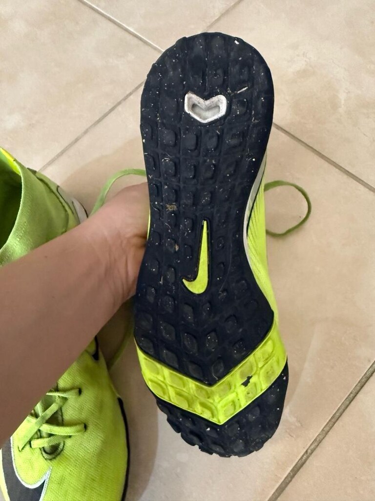 Nike halı saha ayakkabısı - 4