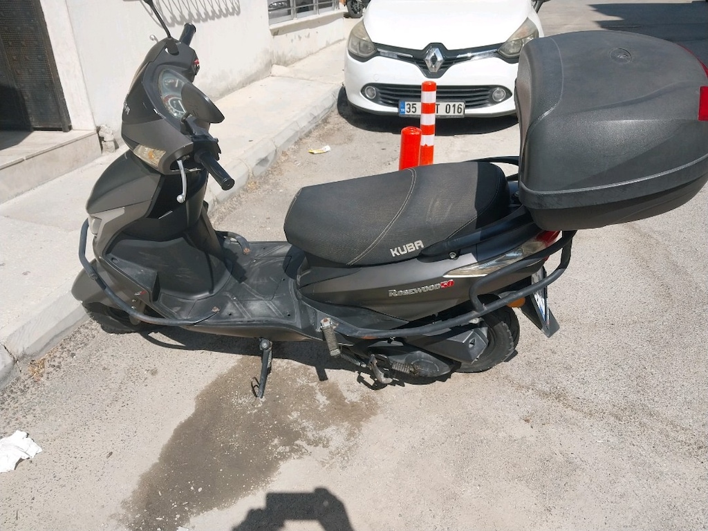 İlk Sahibin 2023 Model RKS Rosewood 50 cc Motosiklet - 2
