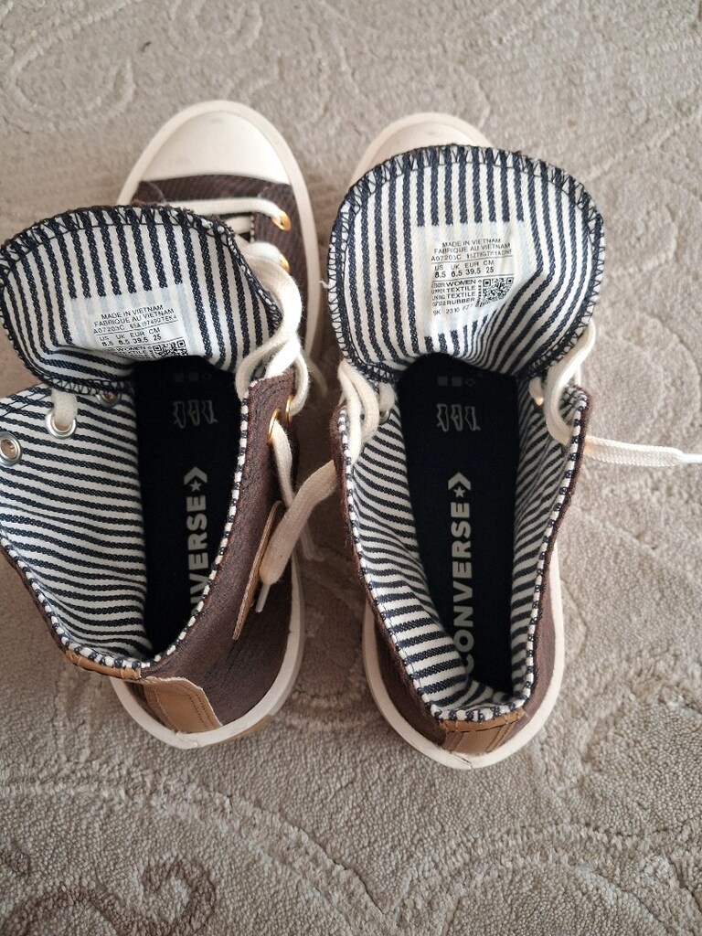 Converse - 3