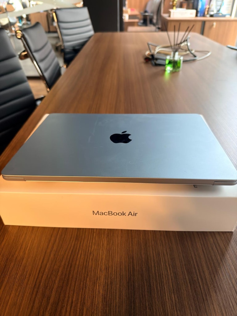 MACBOOK AIR M5 YURTİÇİ EMSALSİZ - 3