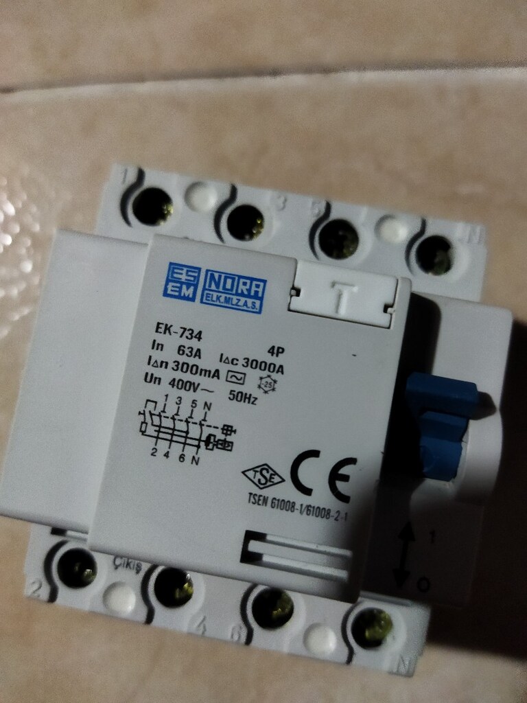 4x63A kaçak akım rolesi - 4
