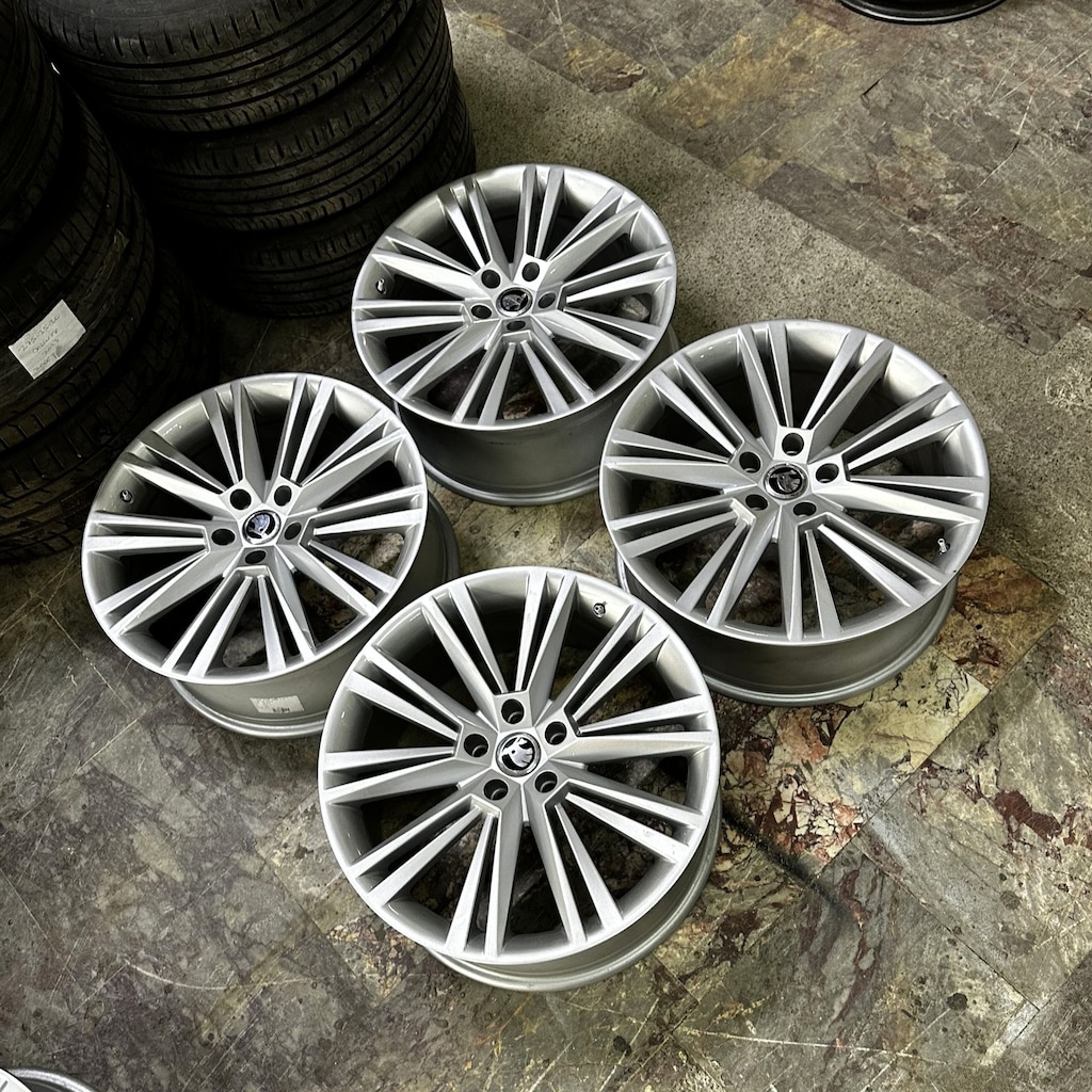 19 inç 5x112 Skoda Superb-Octavia Laurin Klement Takım 2. El - 2