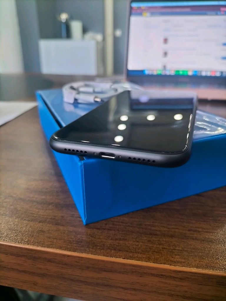 İPHONE 11 256GB TÜRKİYE HATASIZ ORİJİNAL - 5