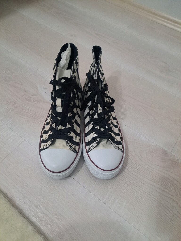 42 numara sıfır spor convers ayakkabı - 2