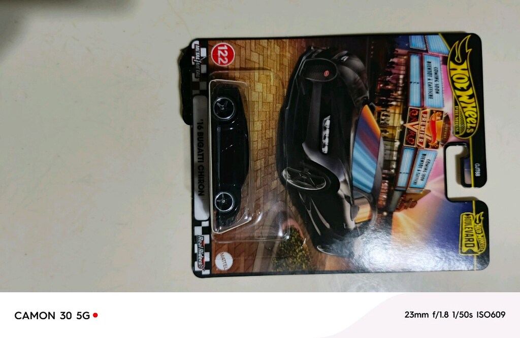 premium seri hotvells BUGATTI CHIRON - 2