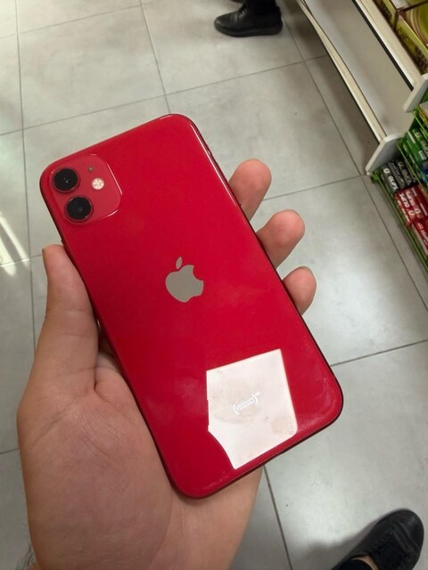 İPHONE 11 RED 128 GB KVK'LI