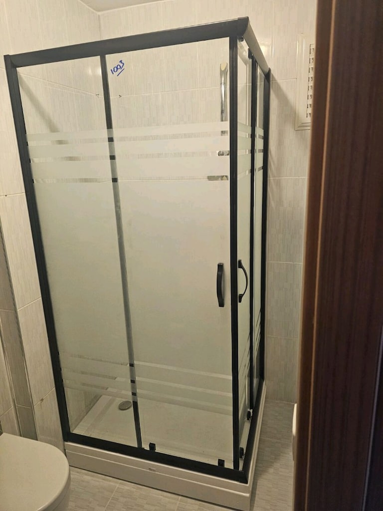 DUŞAKABİNDE ŞOK FİYATLAR - 18