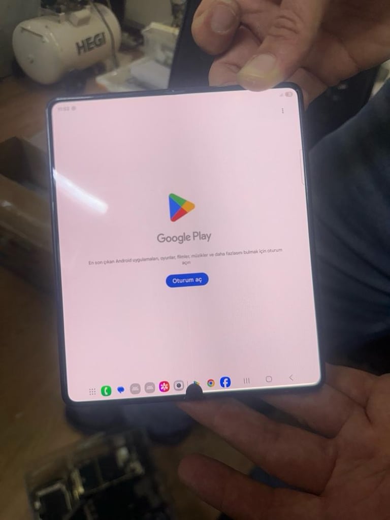 Samsung Z fold 5 orjinal lekeli çizgili ekran - 2