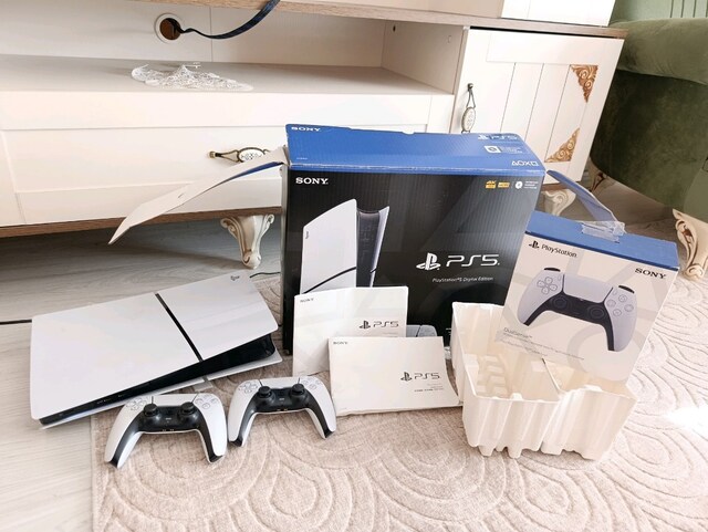 acil satılık Ps5 slim