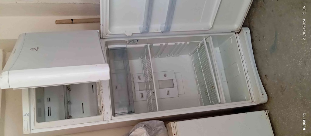 INDESIT BUZDOLABI
