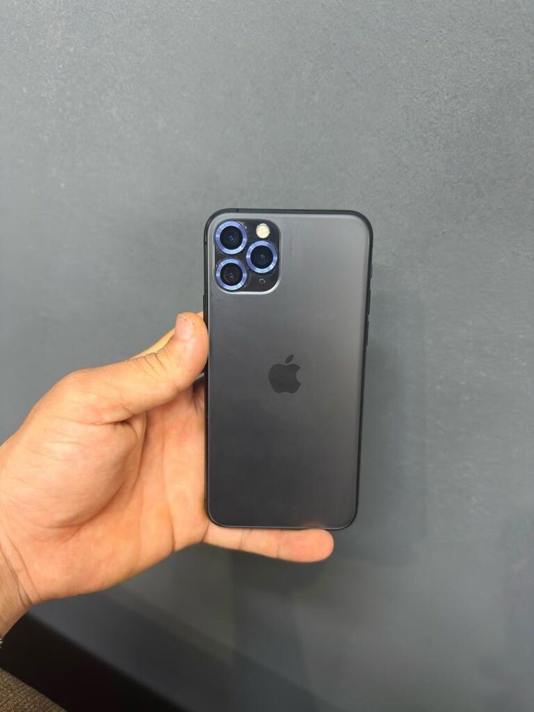 iphone 11 pro - 2