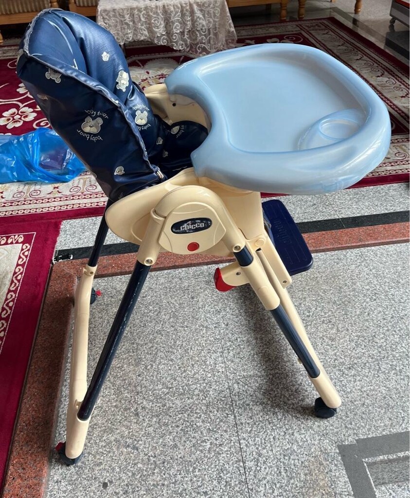 ACİL SATILIK FİYAT DÜŞÜK Bebek mama masası - 4