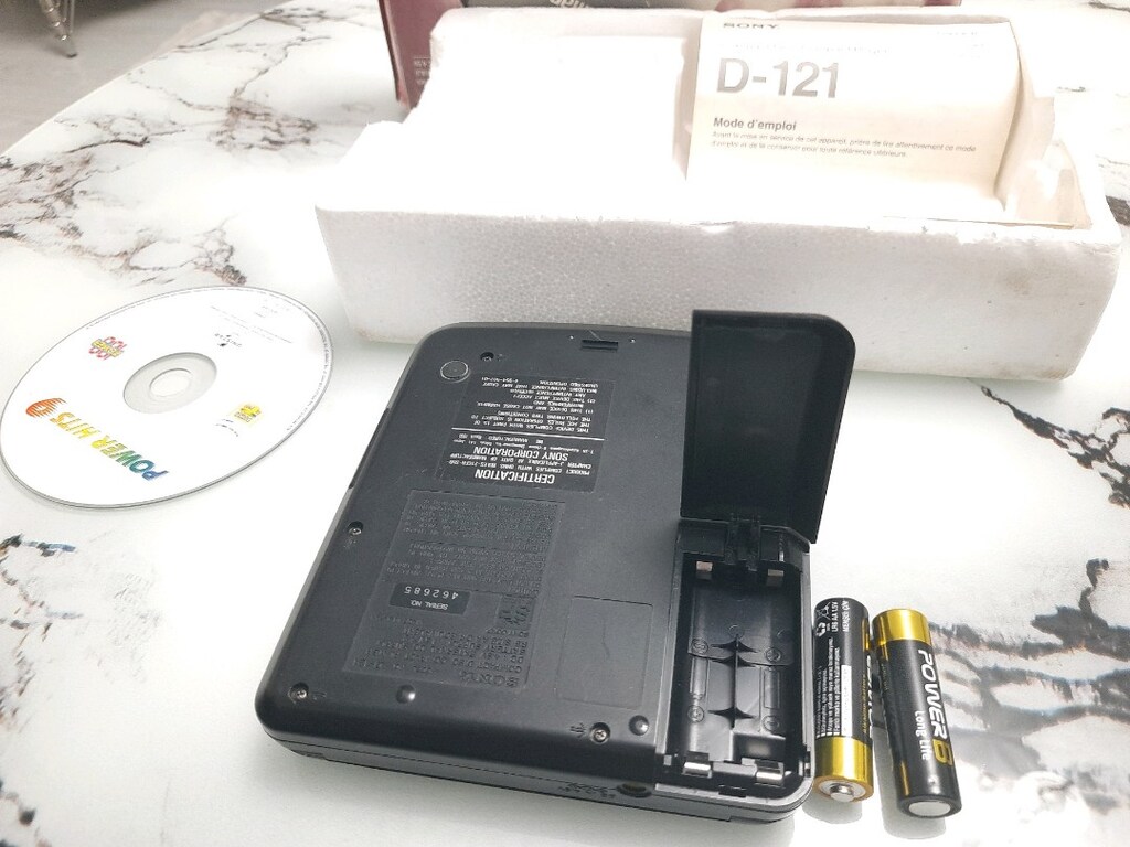 Sony Discman D-121 JAPAN - 9