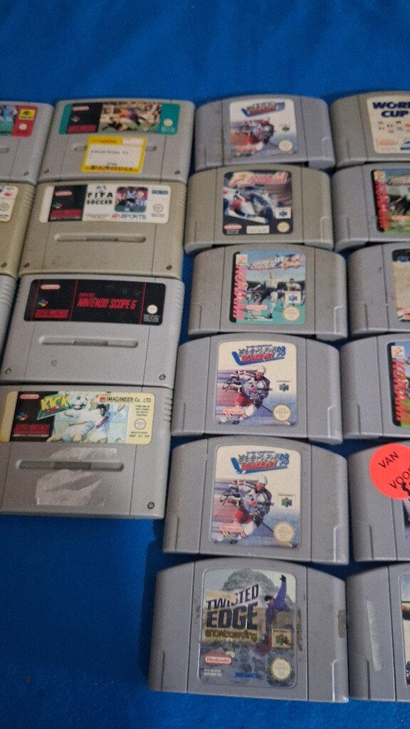 Nintendo oyun kasetleri - 4