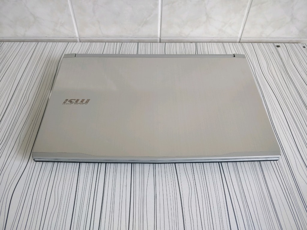 MSI prestige gaming oyuncu laptop SSD ve HDD var - 8