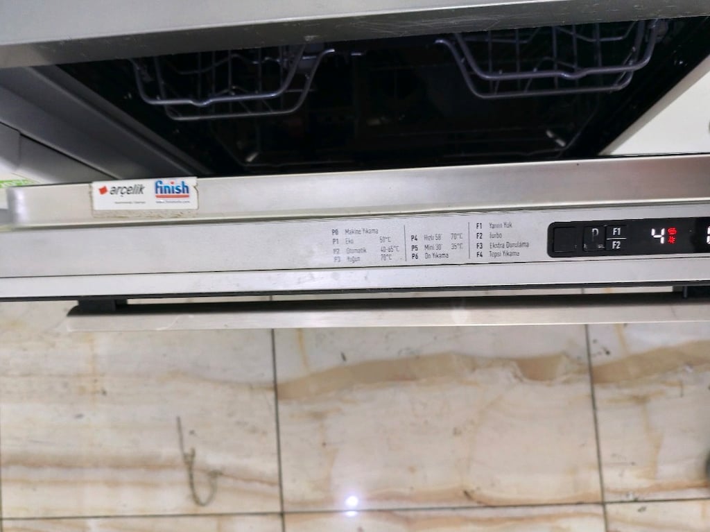 Arçelik siyah cam seri 6 programlı çok temiz bulaşık makinesi - 3