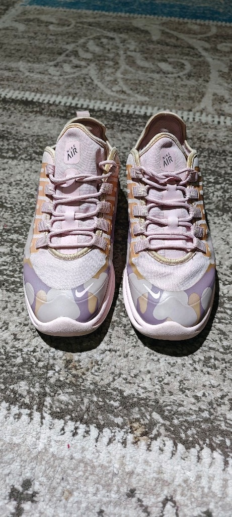 Nike Air Max Axis Prem Koşu Ayakkabısı