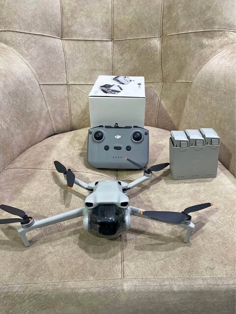 Dji mini 3 sıfır ayarında 1 aylık cihaz