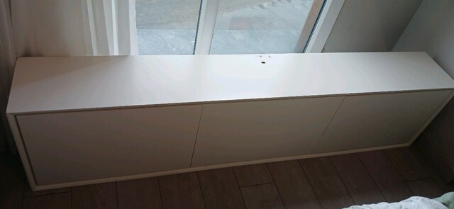 Ikea besta tv ünitesi