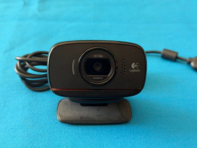 Logitech C525 AutoFocus Mikrofonlu Webcam (sıfır kullanılmamış)