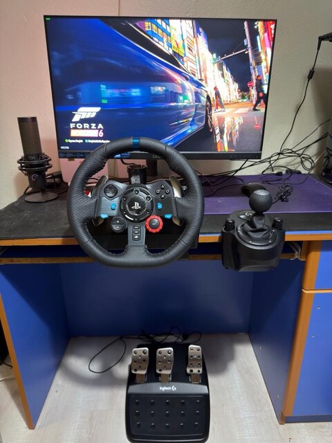 Logitech G29 + Logitech Shifter Az Kullanıldı (4 ay)