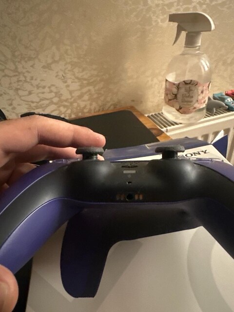 PLAYSTATION 5 CONTROLLER MOR RENK SIFIR AYARINDA