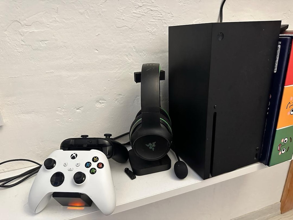 XBOX Series X | Çift Kol ve Sarj standi | Razer Kaira Pro Kulaklik