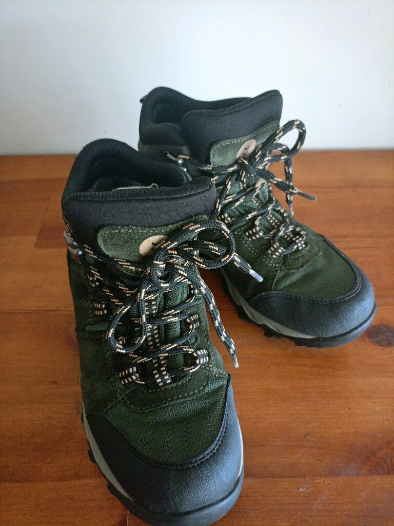 Outdoor Waterproof Bayan Bot - 3