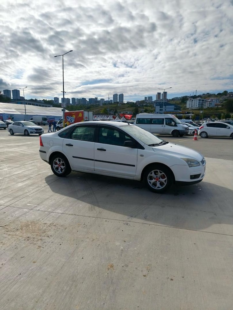 2007 FORD FOCUS 110LUK - 3