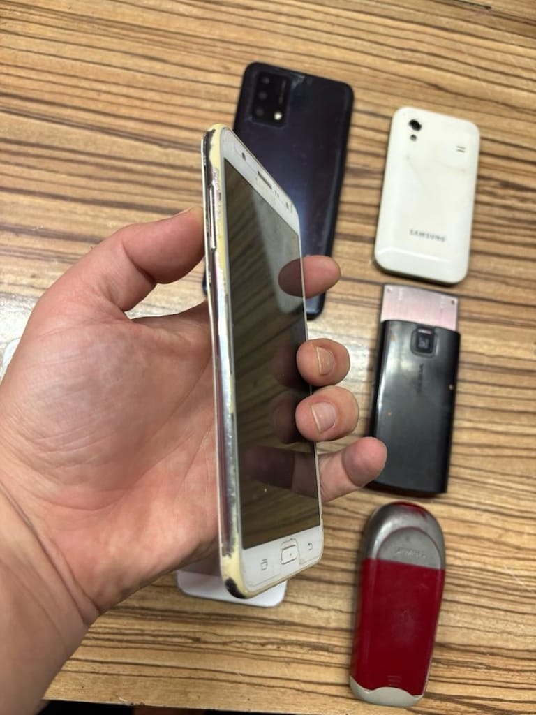 İphone- Samsung / Akıllı Telefonlar. Açıklama - 5