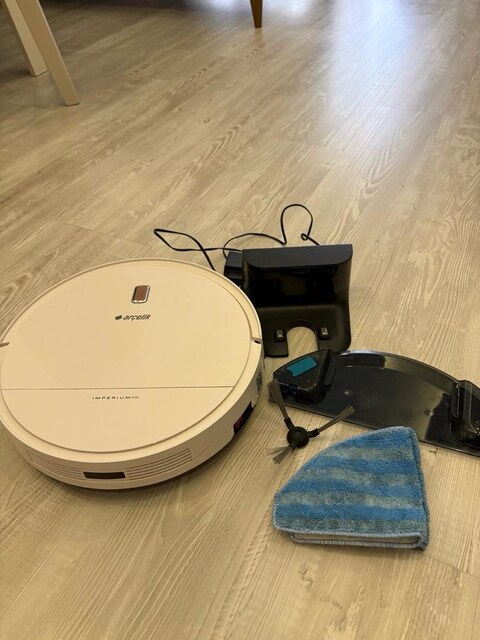 ARÇELİK ROBOT SÜPÜRGE RS3121