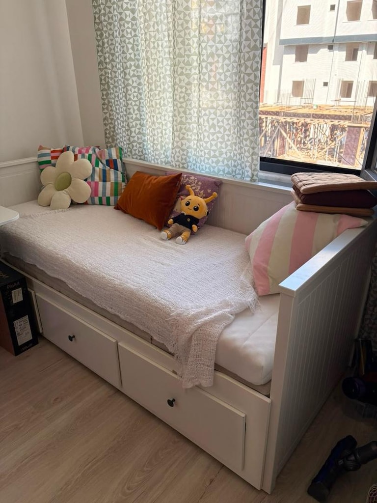 hemnes - 2