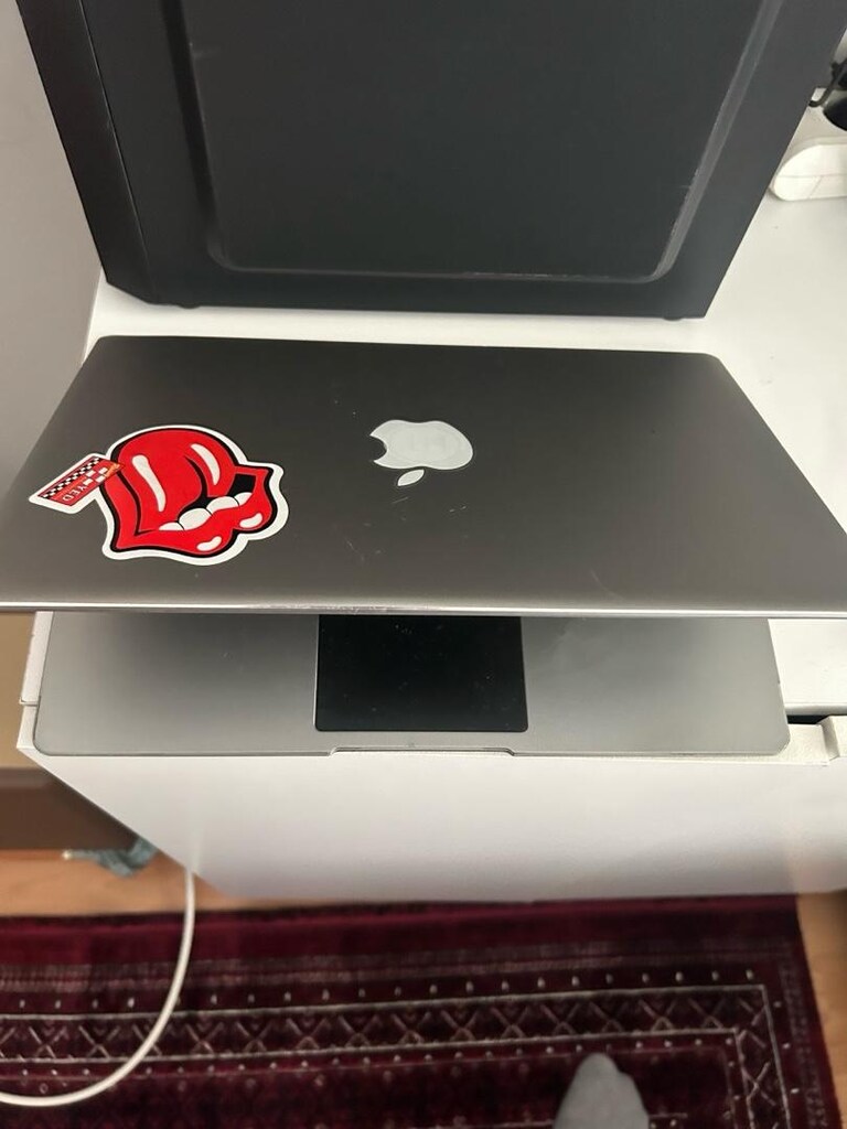 dizüstü laptop hometech - 2