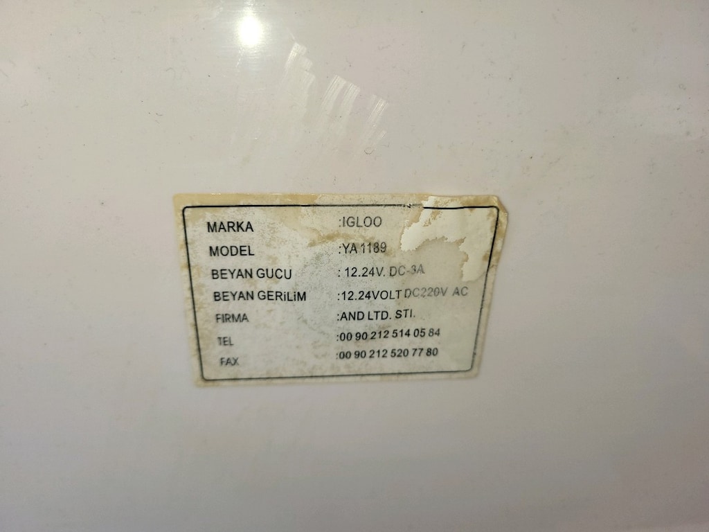 ARAÇ İÇİN YAT TEKNE İÇİN 12 VOLT 24 VOLT MİNİ BUZDOLABI. MARKA İGLO - 3