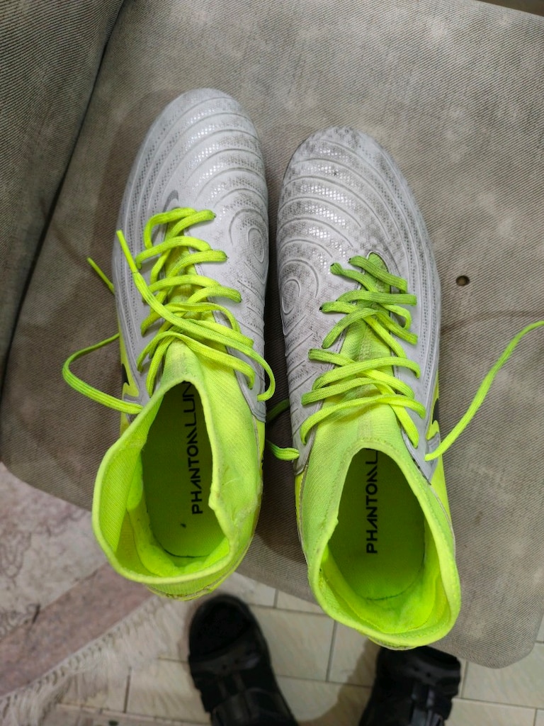 Nike Phantom Luna II Academy Fg/Mg FD6725 43 Numara Erkek Krampon - 3