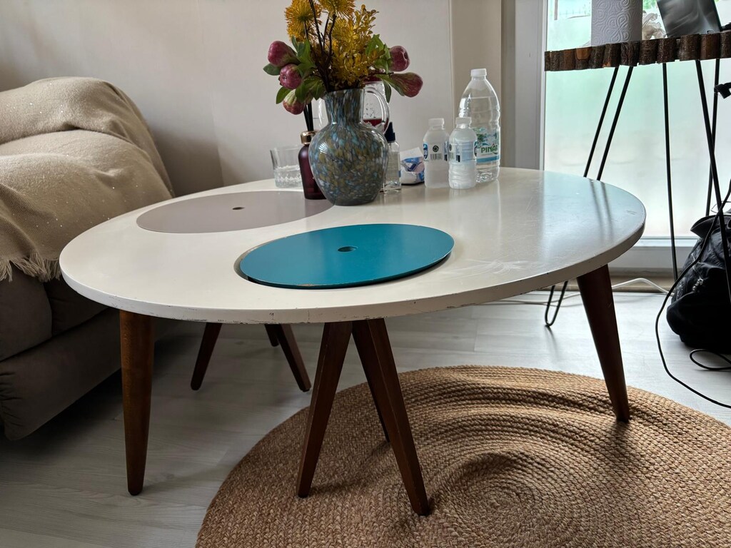 Modern Tasarım Renkli Detaylı Ahşap Ayaklı Orta Sehpa - 2