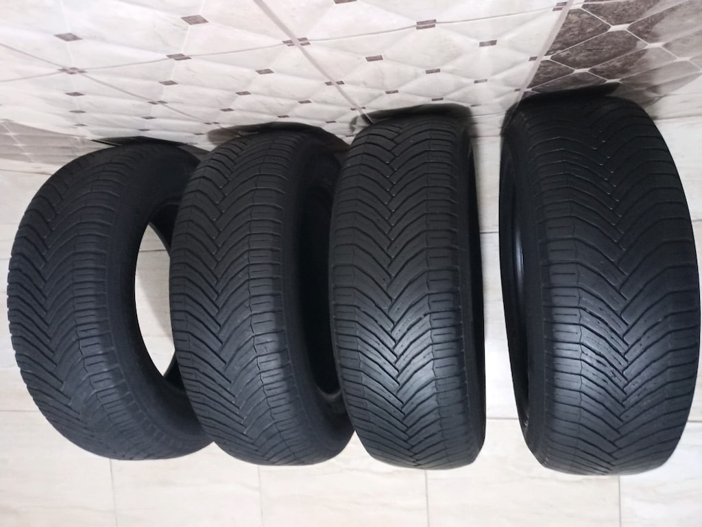 MİCHELİN CROSS CLİMATE M+S DÖRT MEVSİM 195 65 R 15 91H 4 ADET ( TAKIM - 11