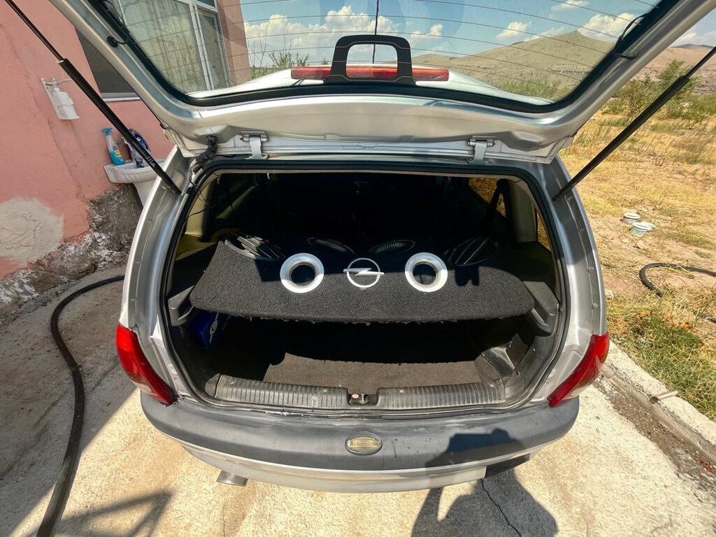 Temiz Satılık Opel Corsa - 2