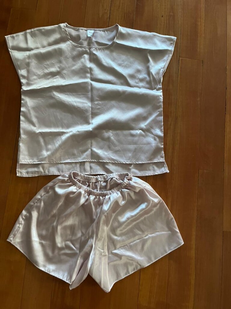 Yeni giyilmedi. Pijama takım saten alsancakta - 5