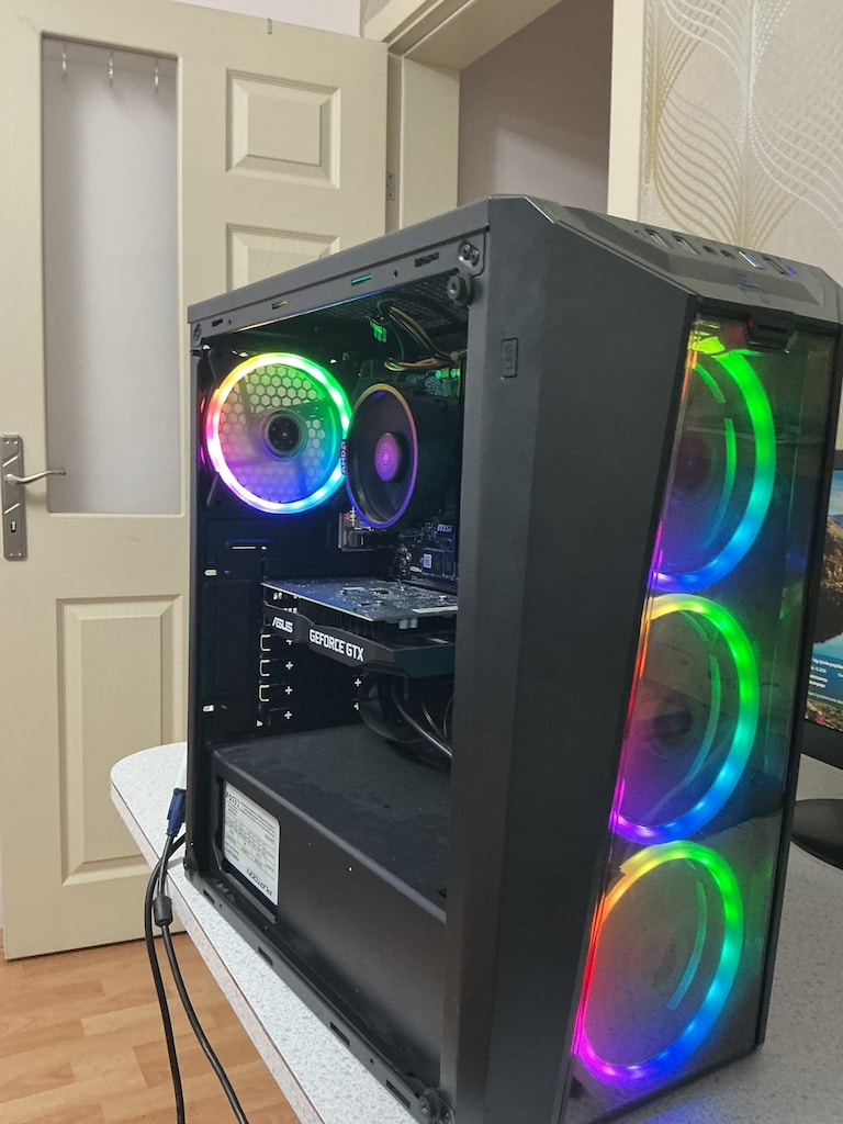 RYZEN3 3200G + ASUS 1650 4 GB GAMİNG SİSTEM - 4