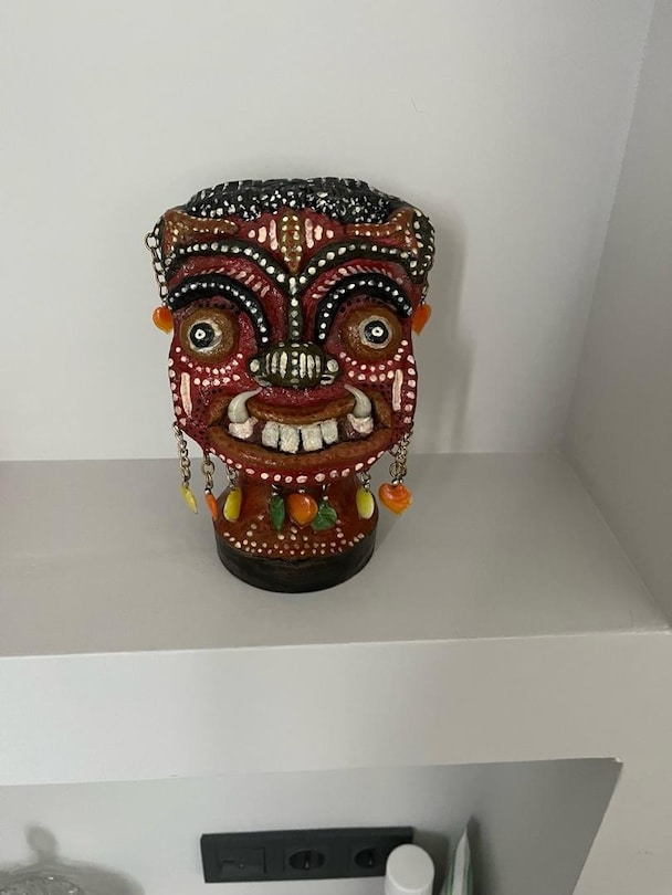 afrika örgü maske usulü biblo. el işi emeği