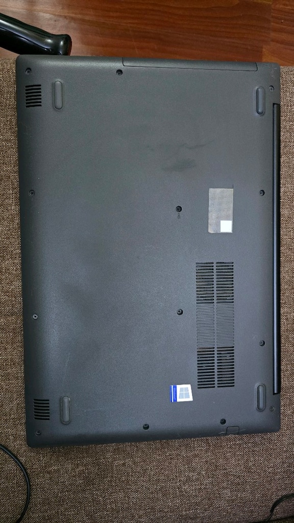 LENOVO i5 8.Nesil 8 GB RAM AMD 530 2GB EKRAN KARTI 256 GB SSD LAPTOP - 5